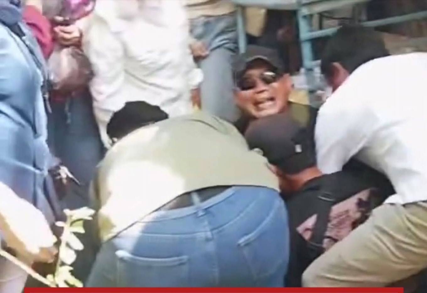 Wisatawan Di Bali Indah 2 Indramayu Tersendat Makanan