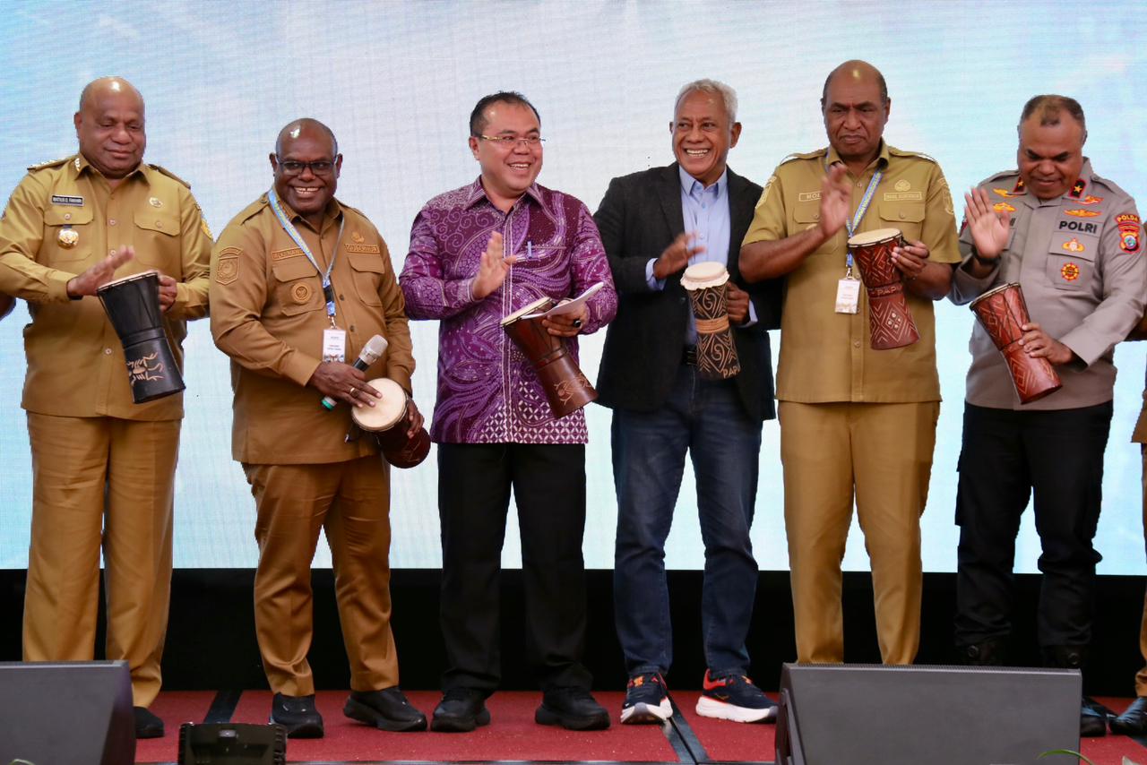 Forum Strategis Papua Digelar, Kemendagri Tekankan Pembangunan Tepat Sasaran bagi OAP