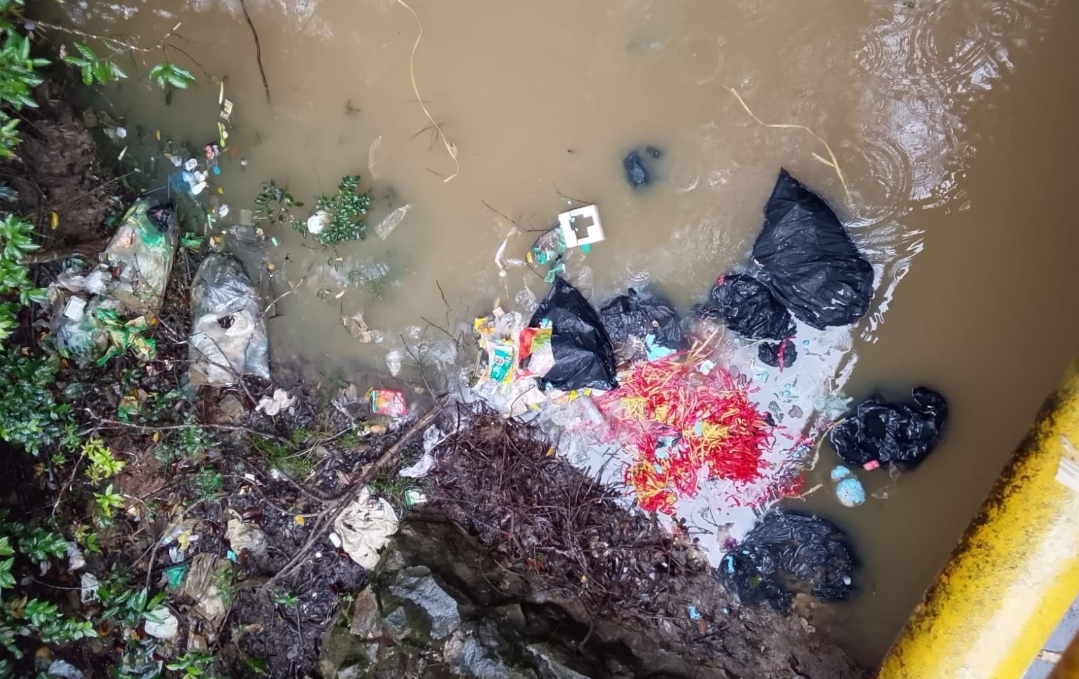 Dugaan Pencemaran Sungai oleh Dapur MBG: Pengelola Mengaku Bayar Oknum Kadus Rp150 Ribu per Hari