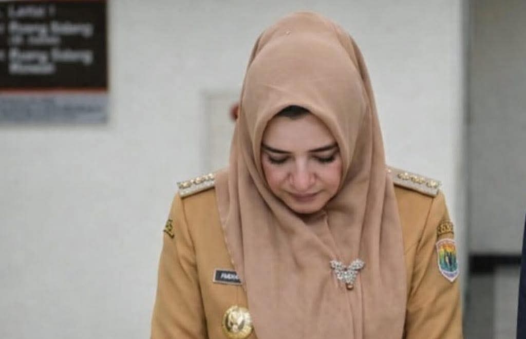 KPK OTT Bupati Pekalongan FADIA ARAFIQ