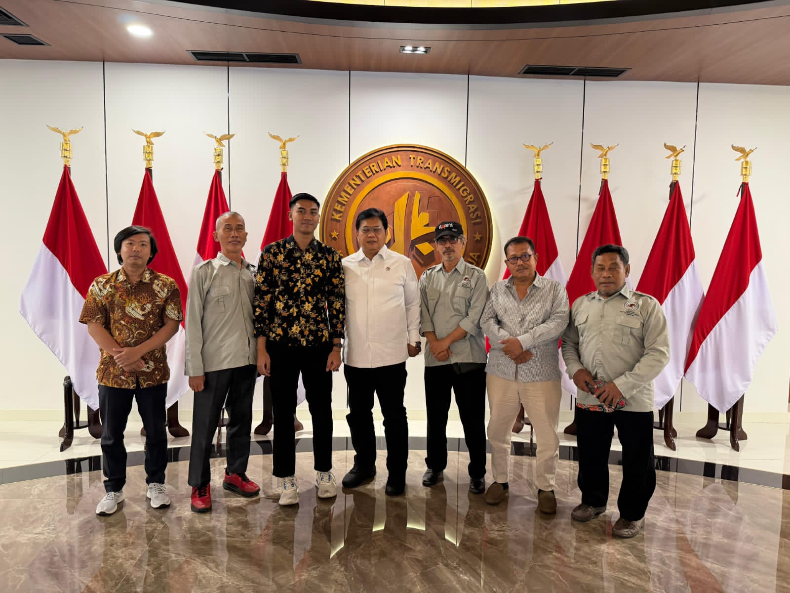 Menyerap Aspirasi Nelayan Pantura, Wamen Transmigrasi Viva Yoga Tekankan Tiga Strategi: Klarifikasi, Koordinasi, dan Sinergi