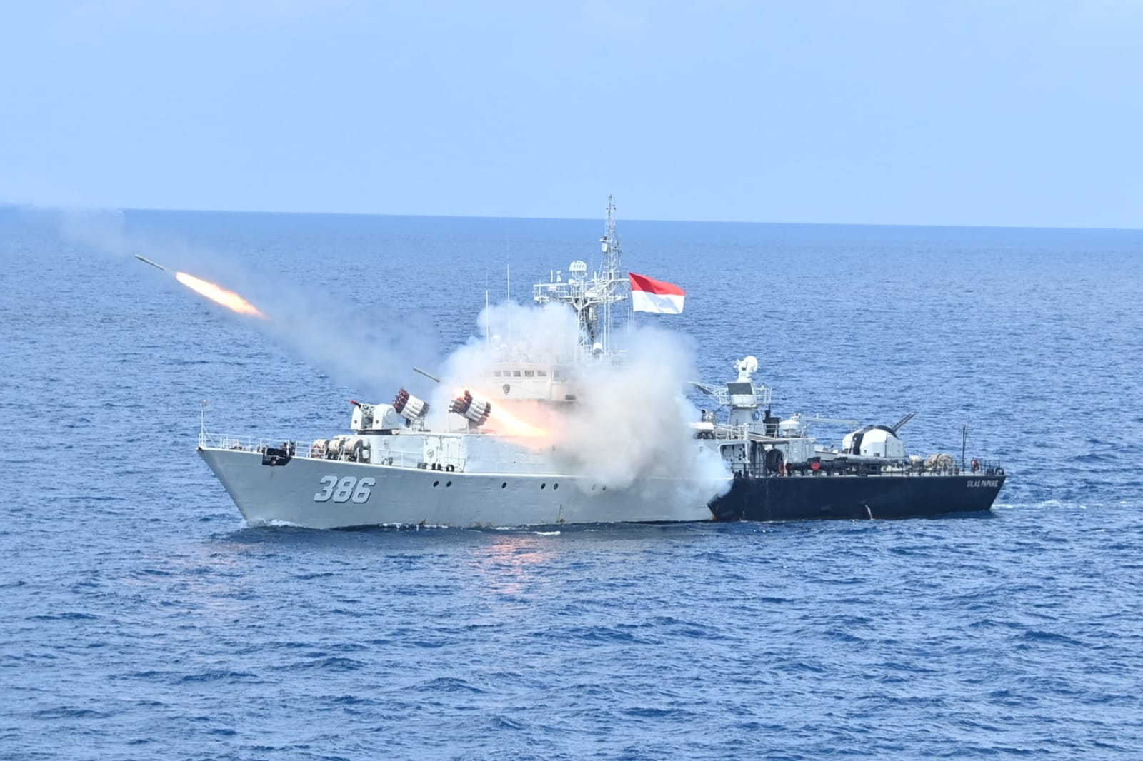 Panglima TNI Dampingi Menhan RI Tinjau Latihan Gabungan di Karimunjawa