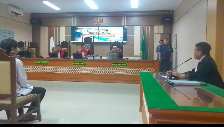 Sidang Pembunuhan Satu Keluarga Kembali Ditunda
