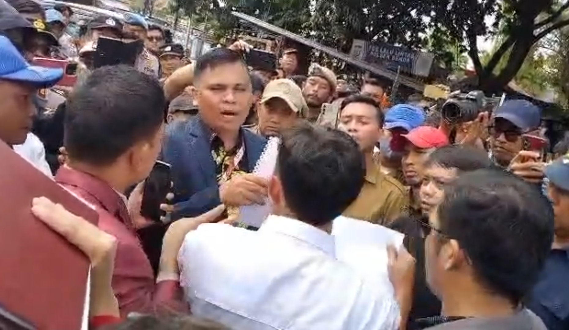 Tolak Eksekusi Lahan, Ahli Waris Tuntut Prosedur Administrasi Pemerintah
