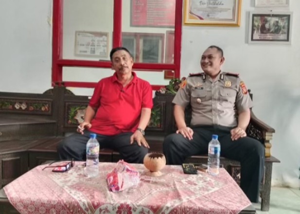 Cooling System, Polsek Juntinyuat Ajak Warga Cegah Gangguan Kamtibmas Sejak Dini