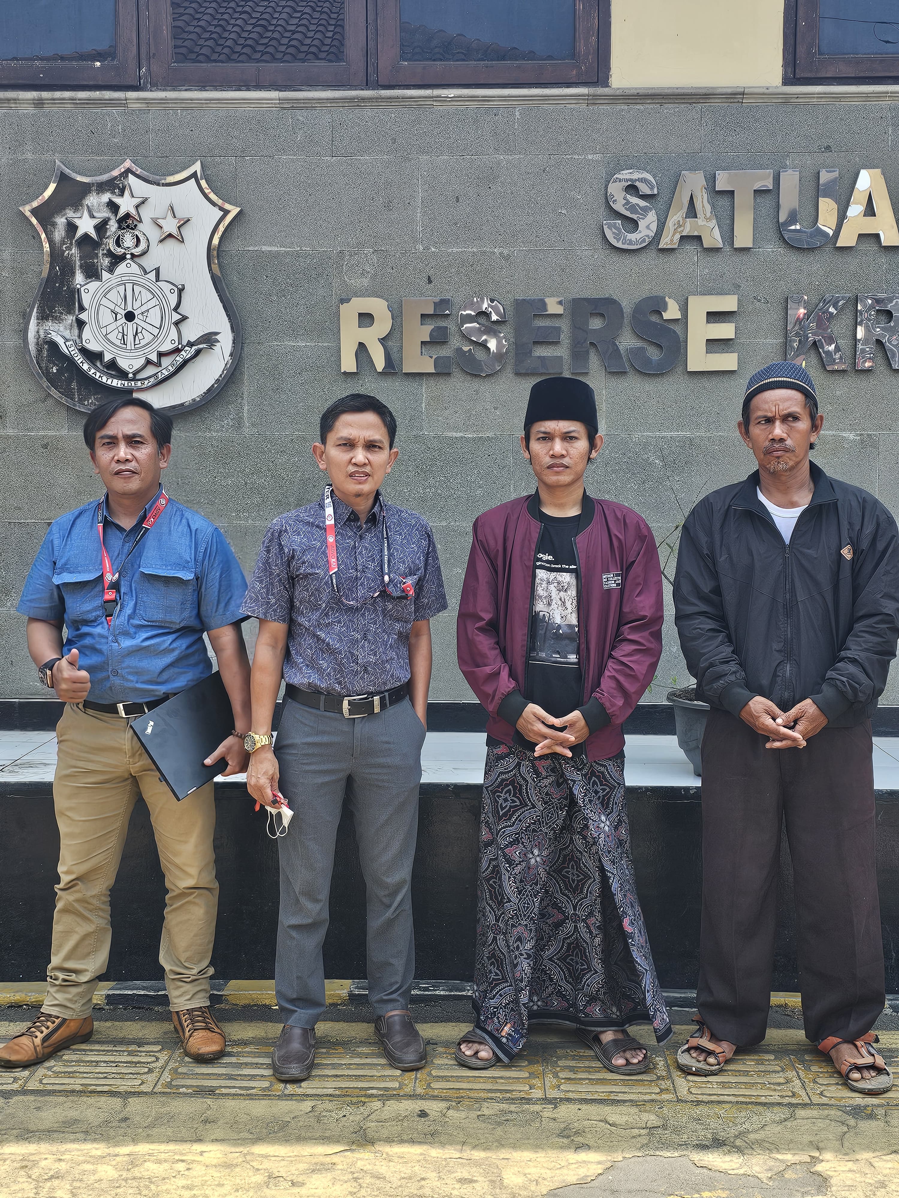 Miftah, SH.,M.H : KELUARGA MENANTI KEADILAN Kasus Pembunuhan Jagapura Ada Kejanggalan