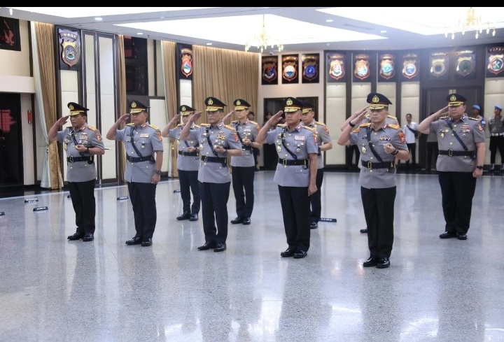 Polisi Listyo Sigit Prabowo Sertijab Pejabat utama & Kapolda Di Rupattama Mabes Polri