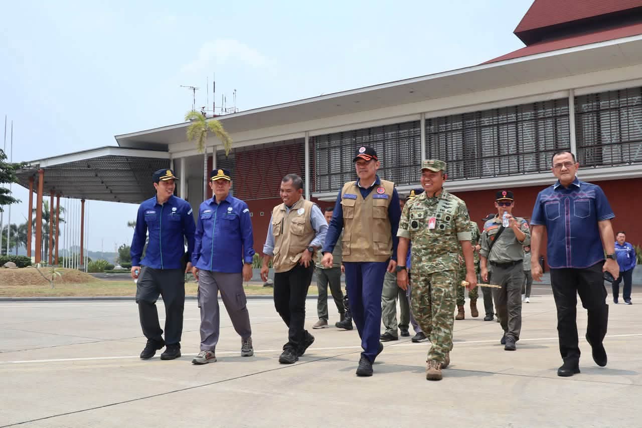 Letjen TNI Kristomei Sianturi Gerak Cepat Pimpin Penanganan Darurat Kebakaran Hutan & Lahan Karhutla