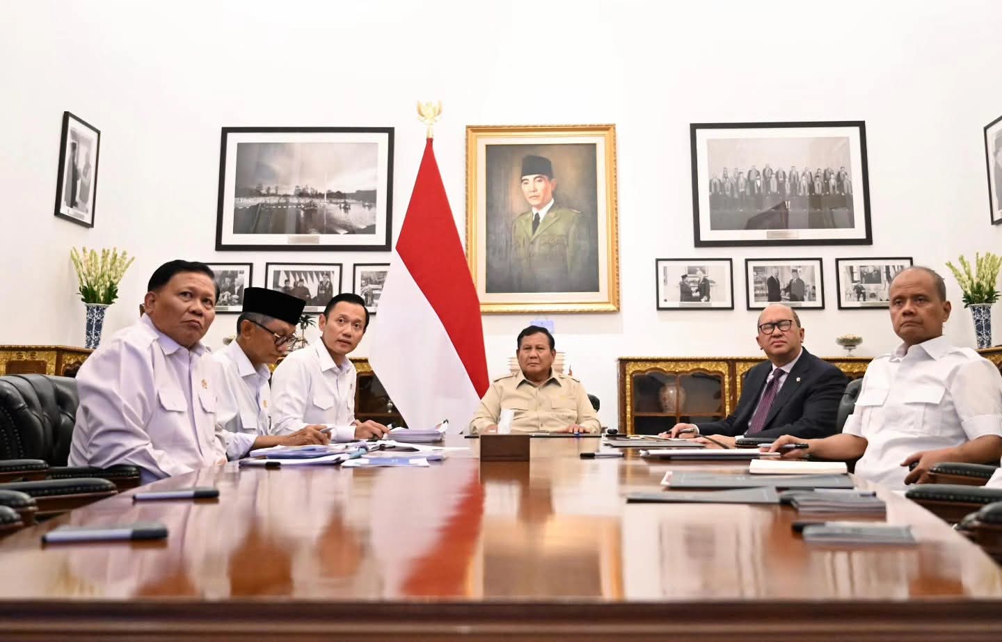 Presiden Prabowo Panggil Menko AHY ke Istana, Bahas Tanggul Laut hingga Keamanan Transportasi