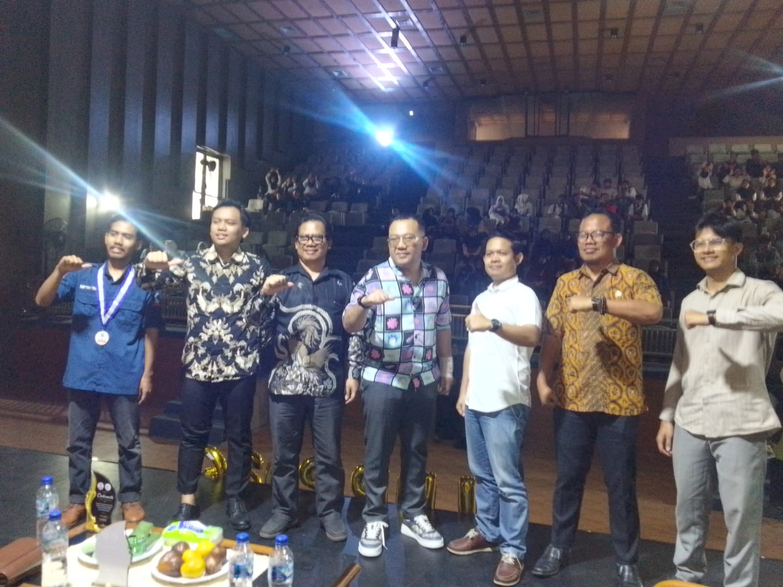 Public Discussion Bahas Strategi Pengentasan Kemiskinan dan Akselerasi Sertifikasi Kompetensi