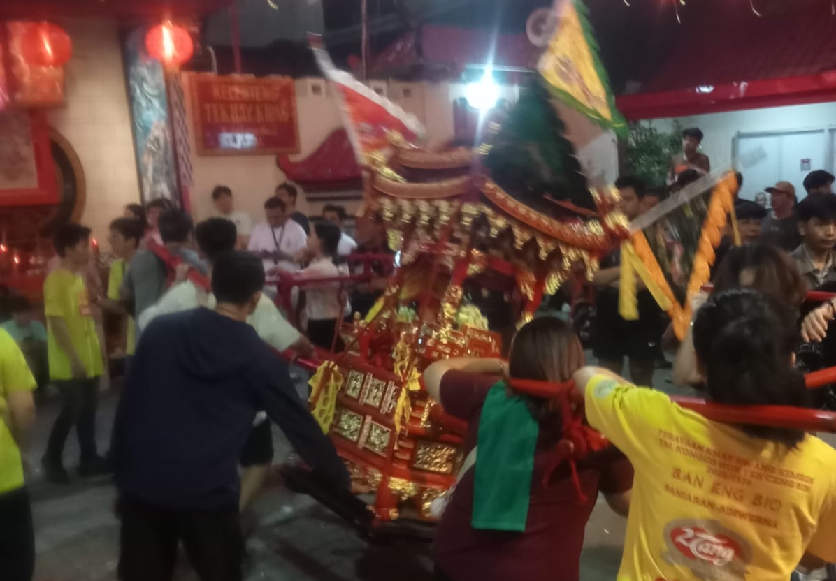 Cap Go Meh di Kelenteng TEK HAN KIONG Tegal Semakin Meriah