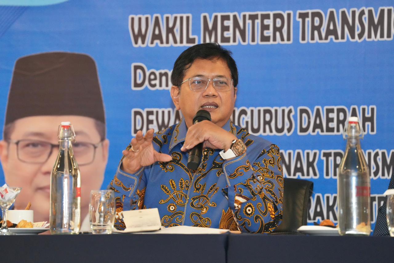 Sambung Rasa Transmigran Kalimantan Timur, Wamen Viva Yoga: Kita Tuntaskan Sengketa Lahan*