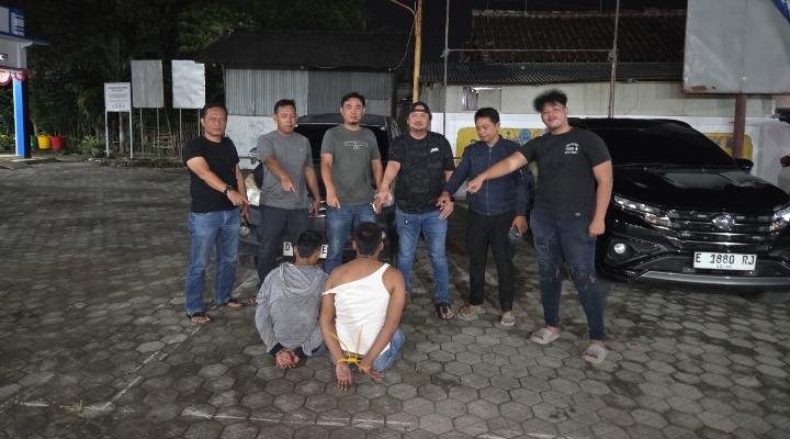 Resmob Sat Reskrim Polres Indramayu Polda Jabar Ringkus 2 Jambret