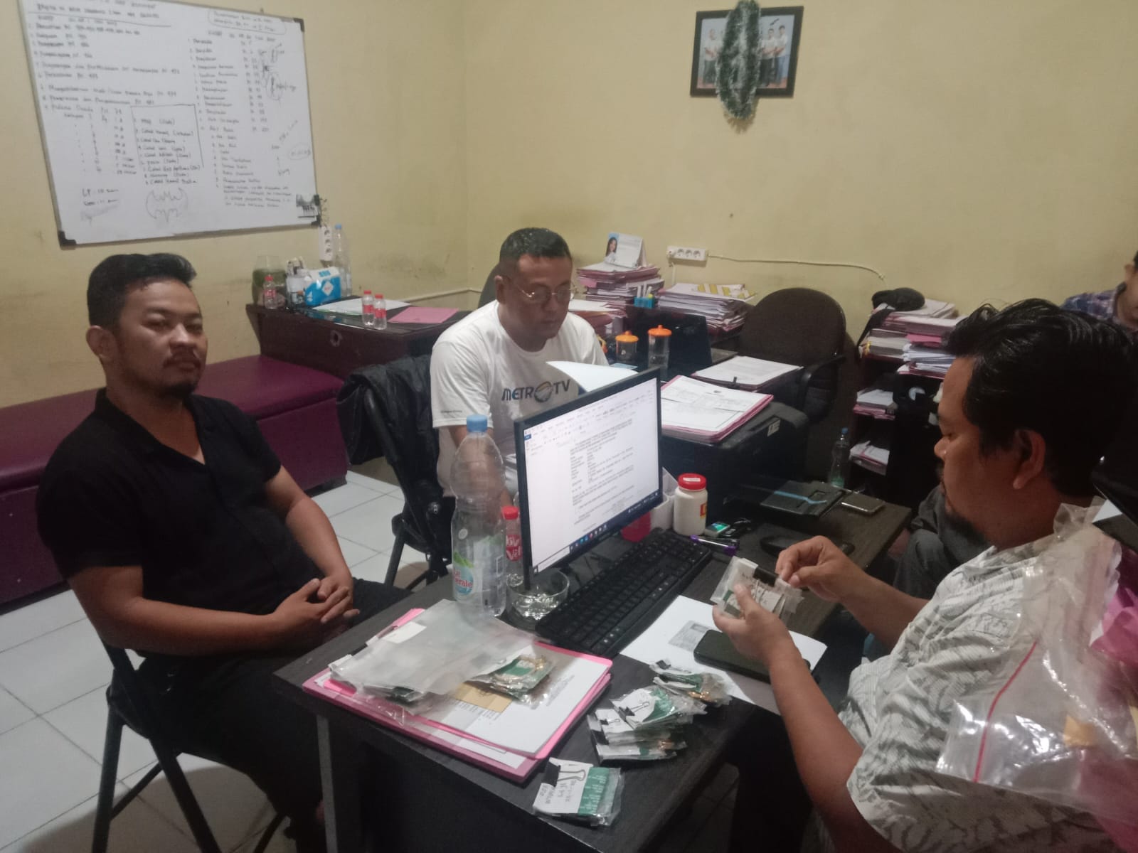 Widiarti Di Duga Jual Emas Palsu Pakai Surat Toko Mas Kresno, Warga Tertipu hingga Puluhan Juta