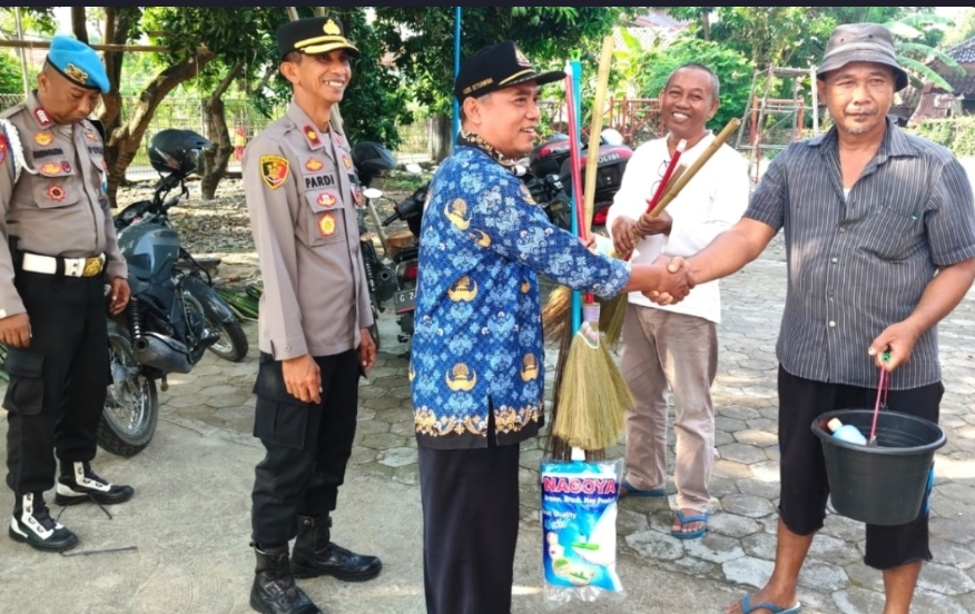 Jelang Hari Bhayangkara ke-80, Polres Tegal Kota Gelar Aksi Bakti Religi di Sejumlah Rumah Ibadah
