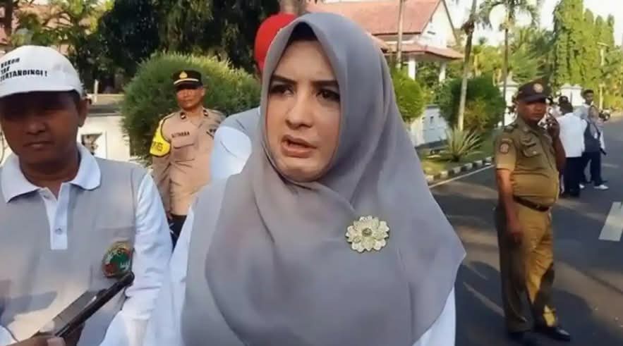KPK Buru Pihak Tak Kooperatif dalam OTT Bupati Pekalongan, Identitas Masih Dirahasiakan